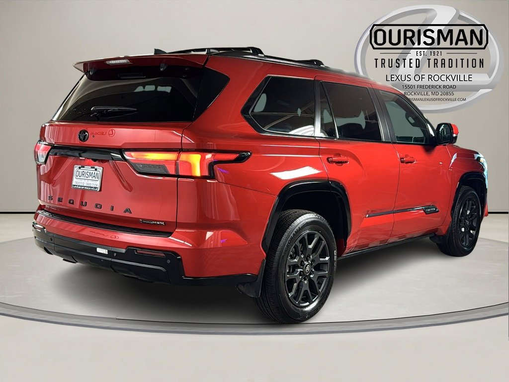 Used 2025 Toyota Sequoia Platinum image 8