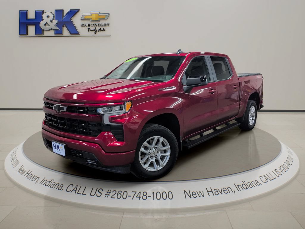 Used 2024 Chevrolet Silverado 1500 RST AWD/4WD image 3