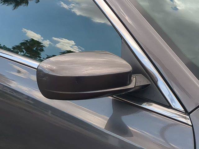 Certified 2022 Chrysler 300 Touring RWD image 12