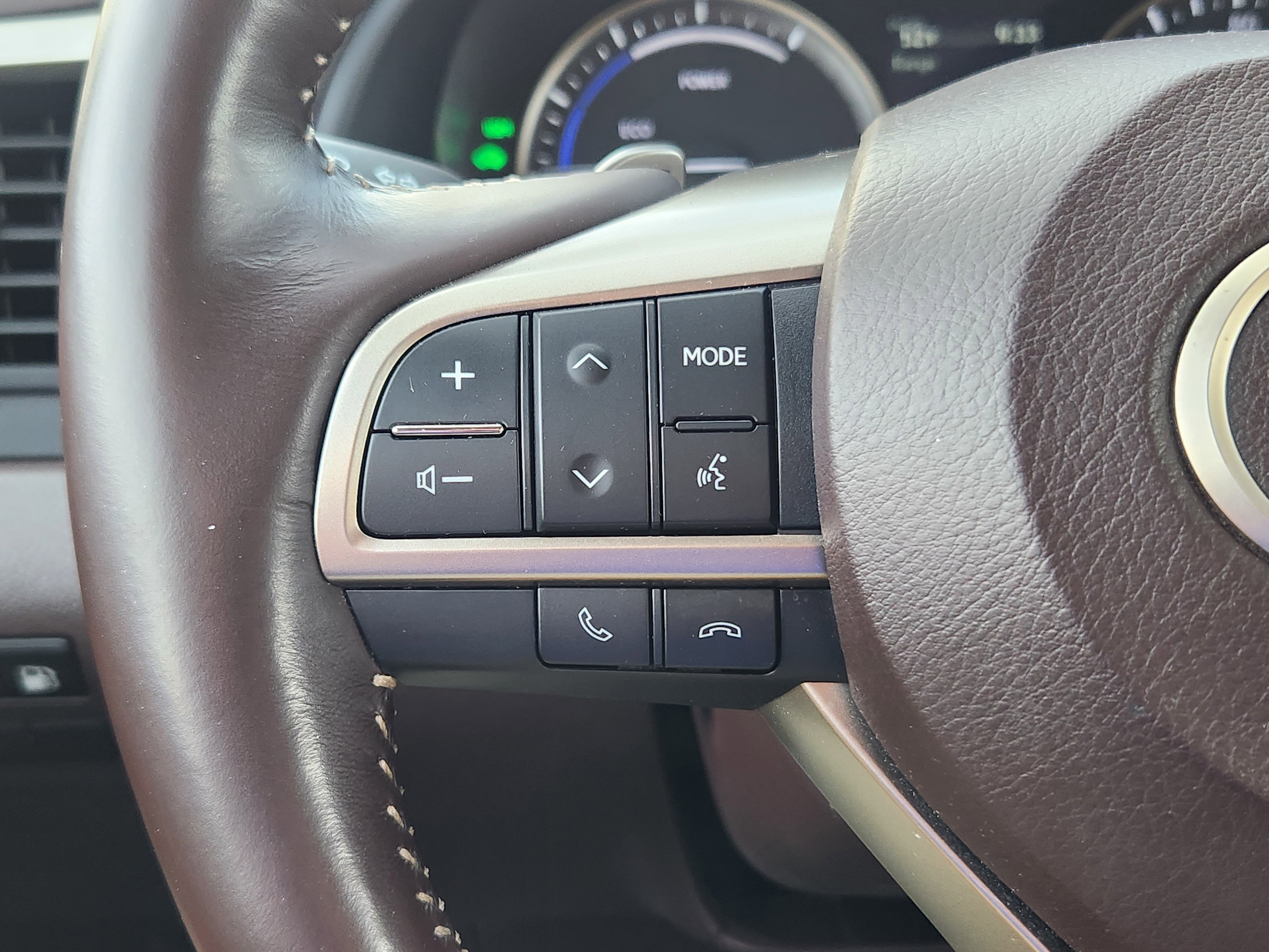 Used 2020 Lexus RX 450hL RX 450hL image 32