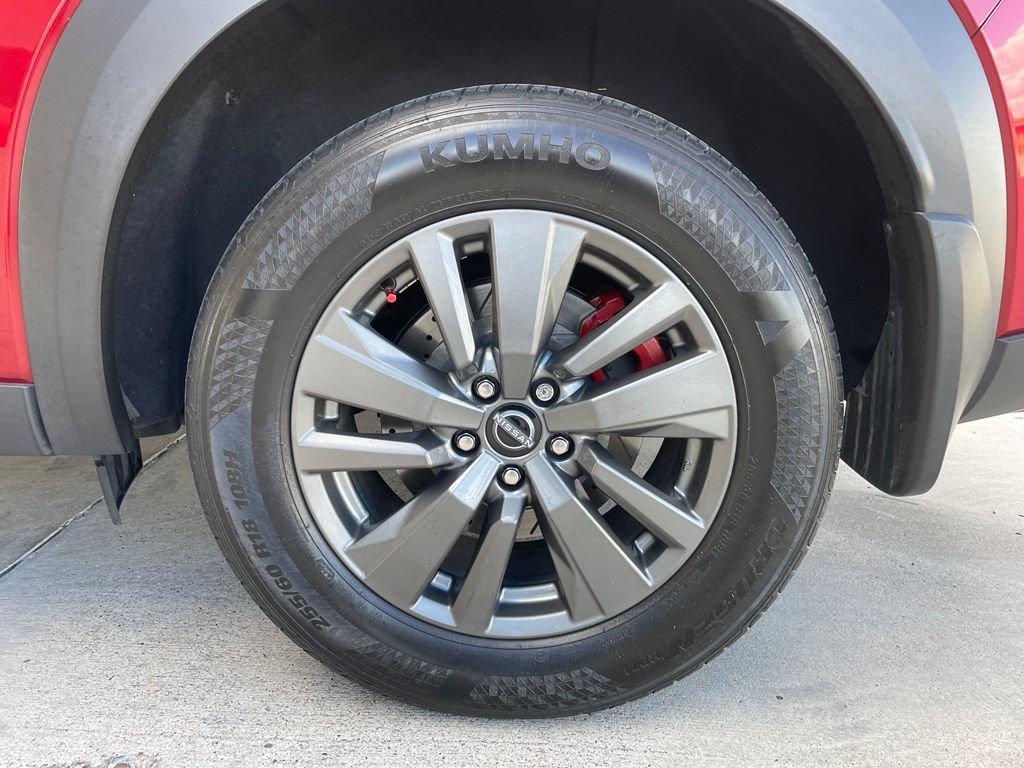 Certified 2024 Nissan Pathfinder SV FWD image 18