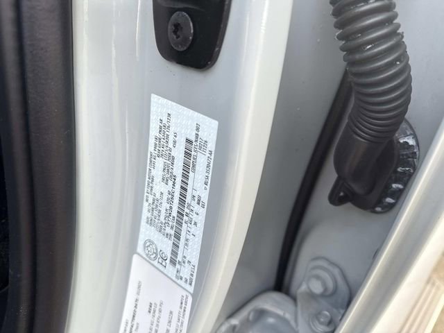 Certified 2025 Ford F250 Platinum w/ FX4 Off-Road Package image 24