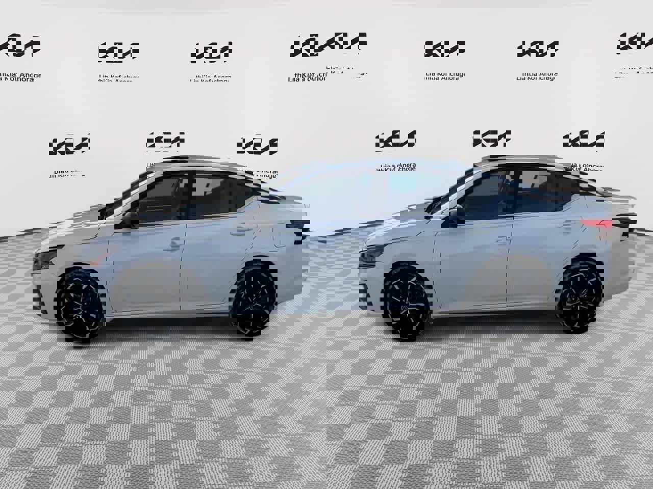 Used 2023 Nissan Altima 2.5 SR w/ SR Premium Package image 5