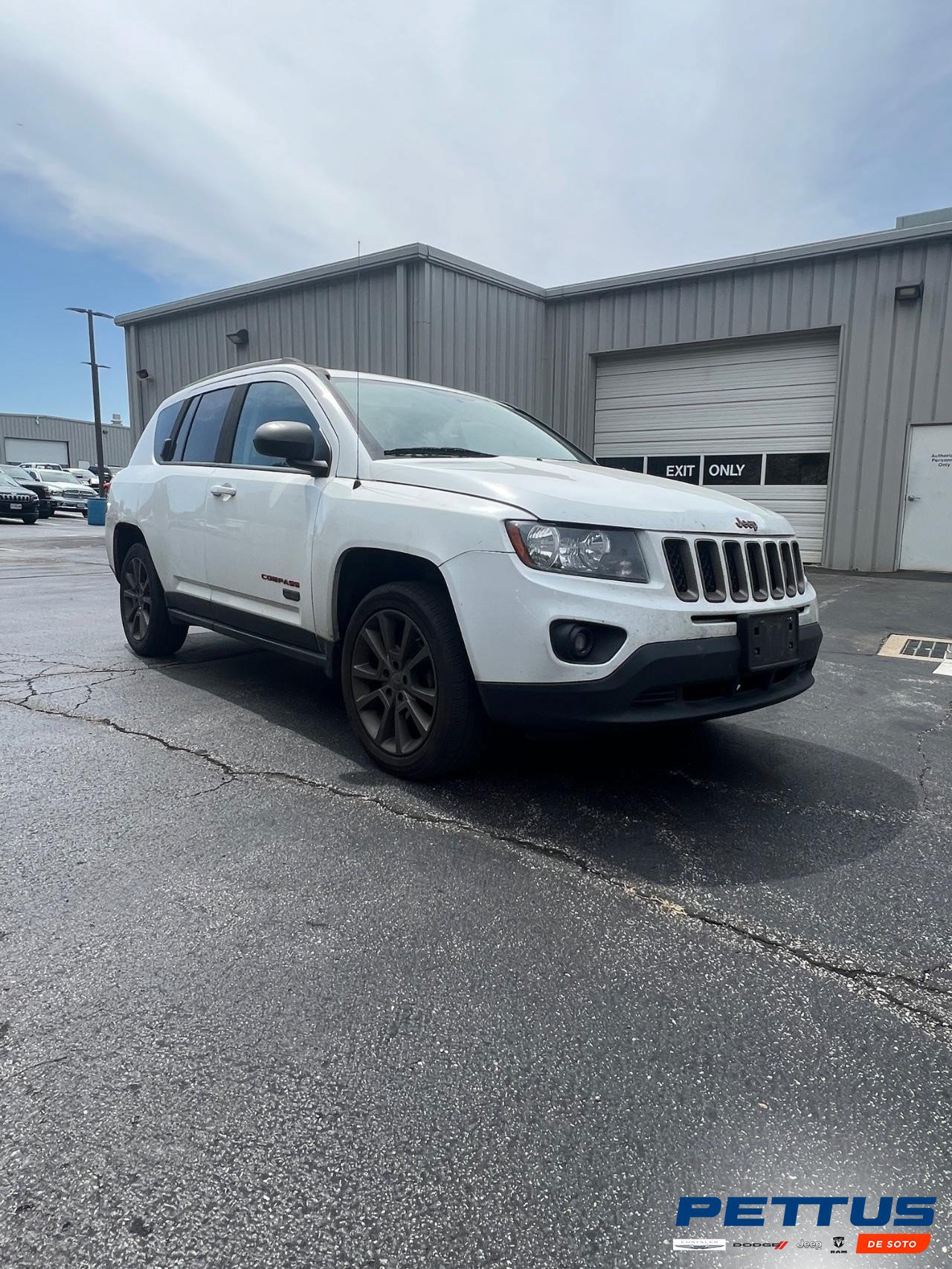 Used 2016 Jeep Compass 75th Anniversary w/ Power Value Group FWD image 1