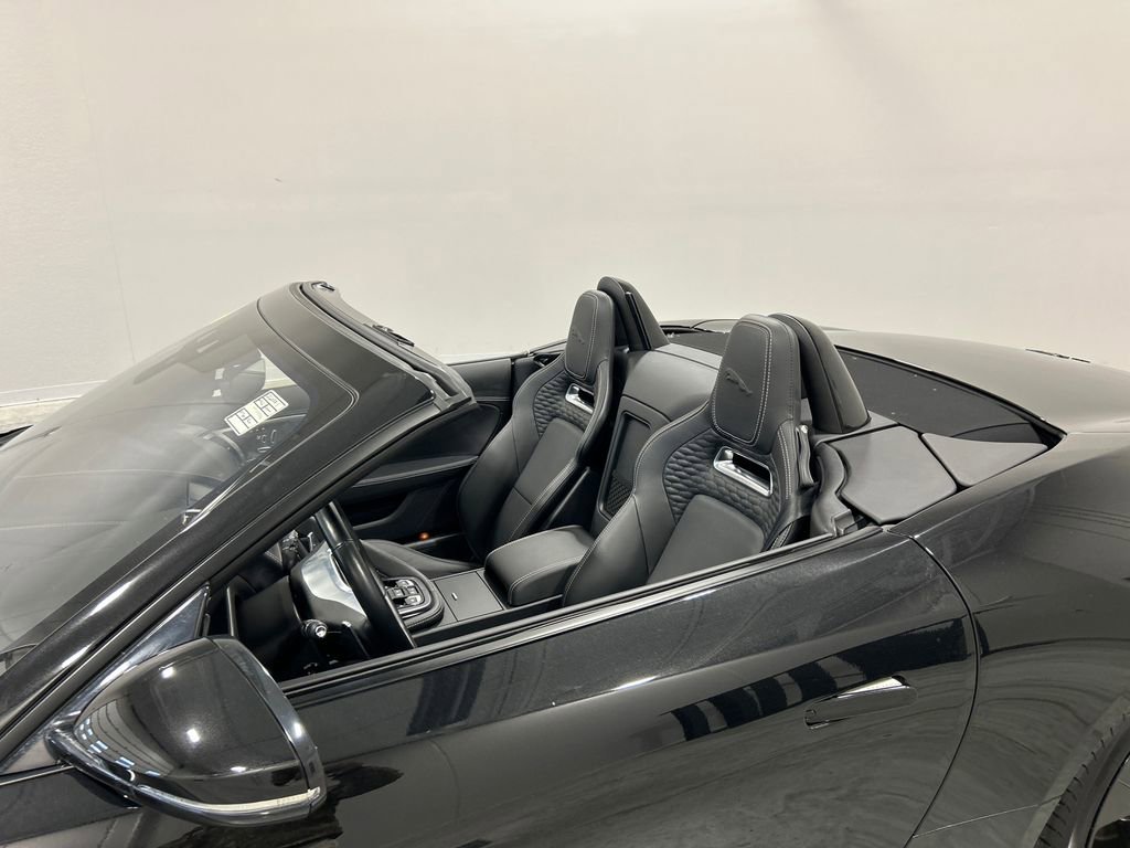 Used 2022 Jaguar F-TYPE R-Dynamic image 28