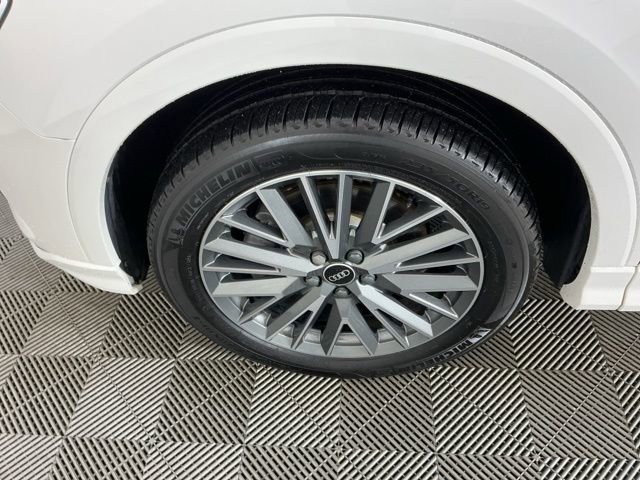 Used 2022 Audi Q3 2.0T Premium Plus w/ Premium Plus Package image 29