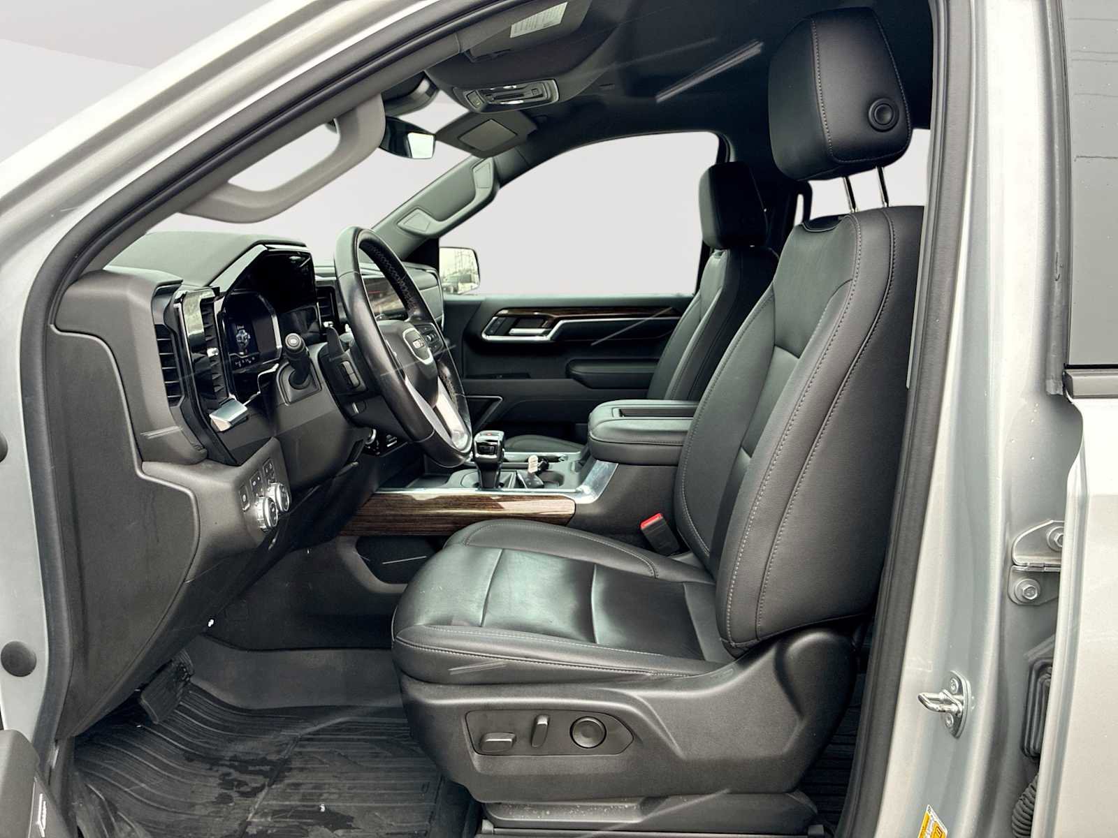 Certified 2022 GMC Sierra 1500 Elevation w/ Elevation Premium Package image 19