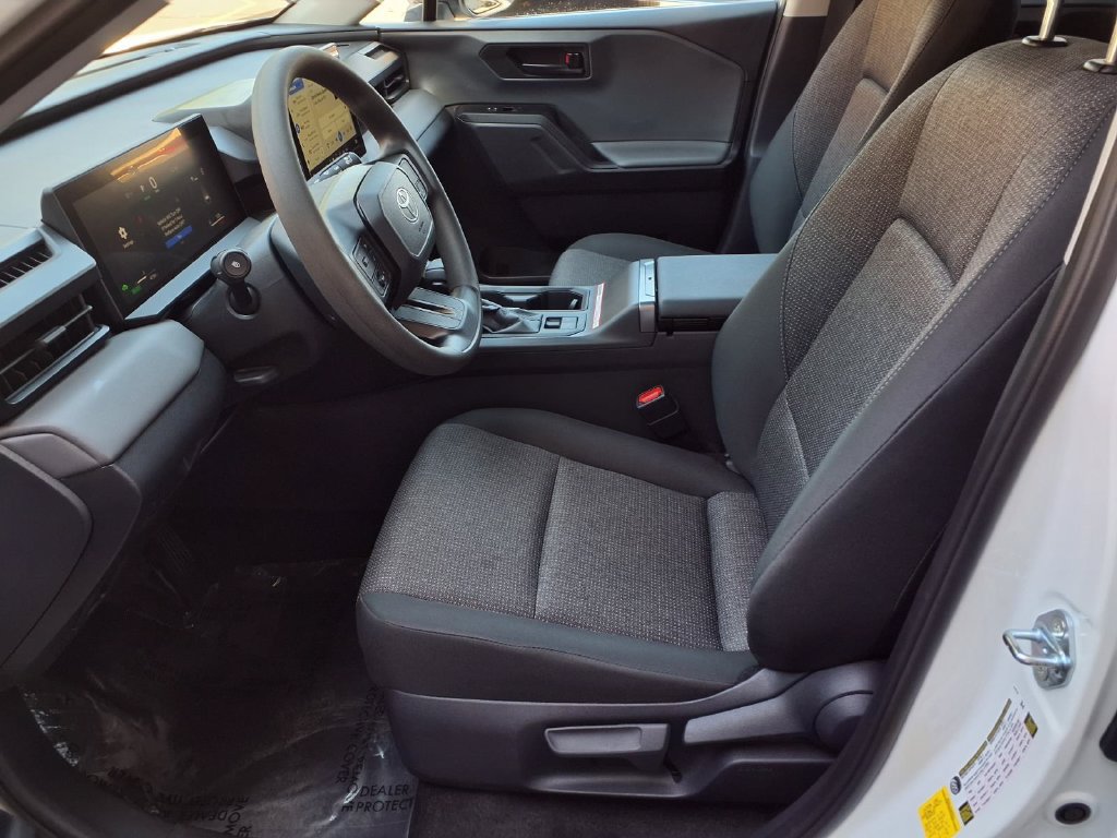 Used 2026 Toyota RAV4 LE FWD image 17
