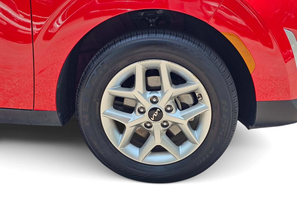 Certified 2024 Kia Soul LX w/ Option Group 015 FWD image 6
