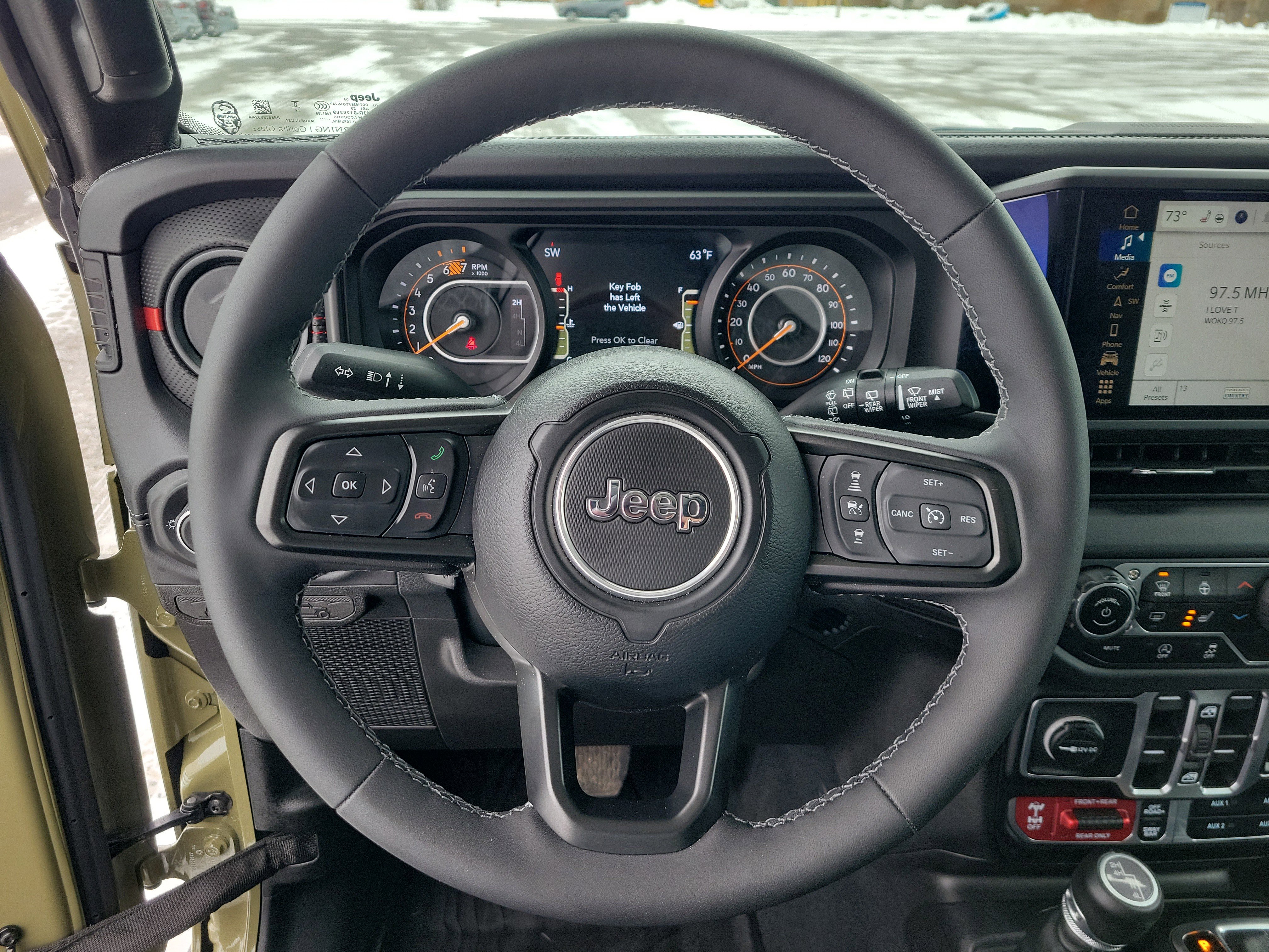 Used 2025 Jeep Wrangler Unlimited Rubicon w/ Convenience Group image 21