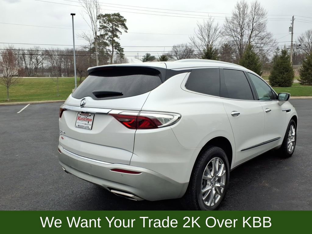 Used 2023 Buick Enclave Essence w/ Experience Buick Package AWD/4WD image 6