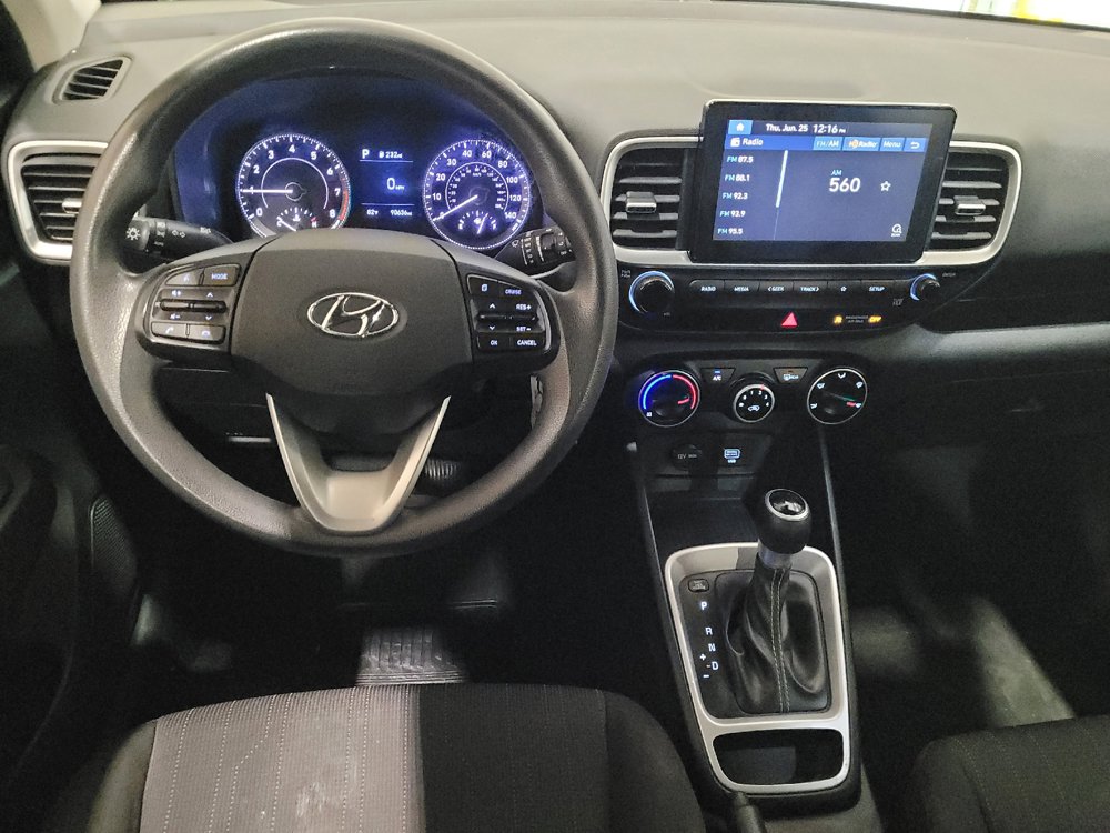 Used 2021 Hyundai Venue SE FWD image 22
