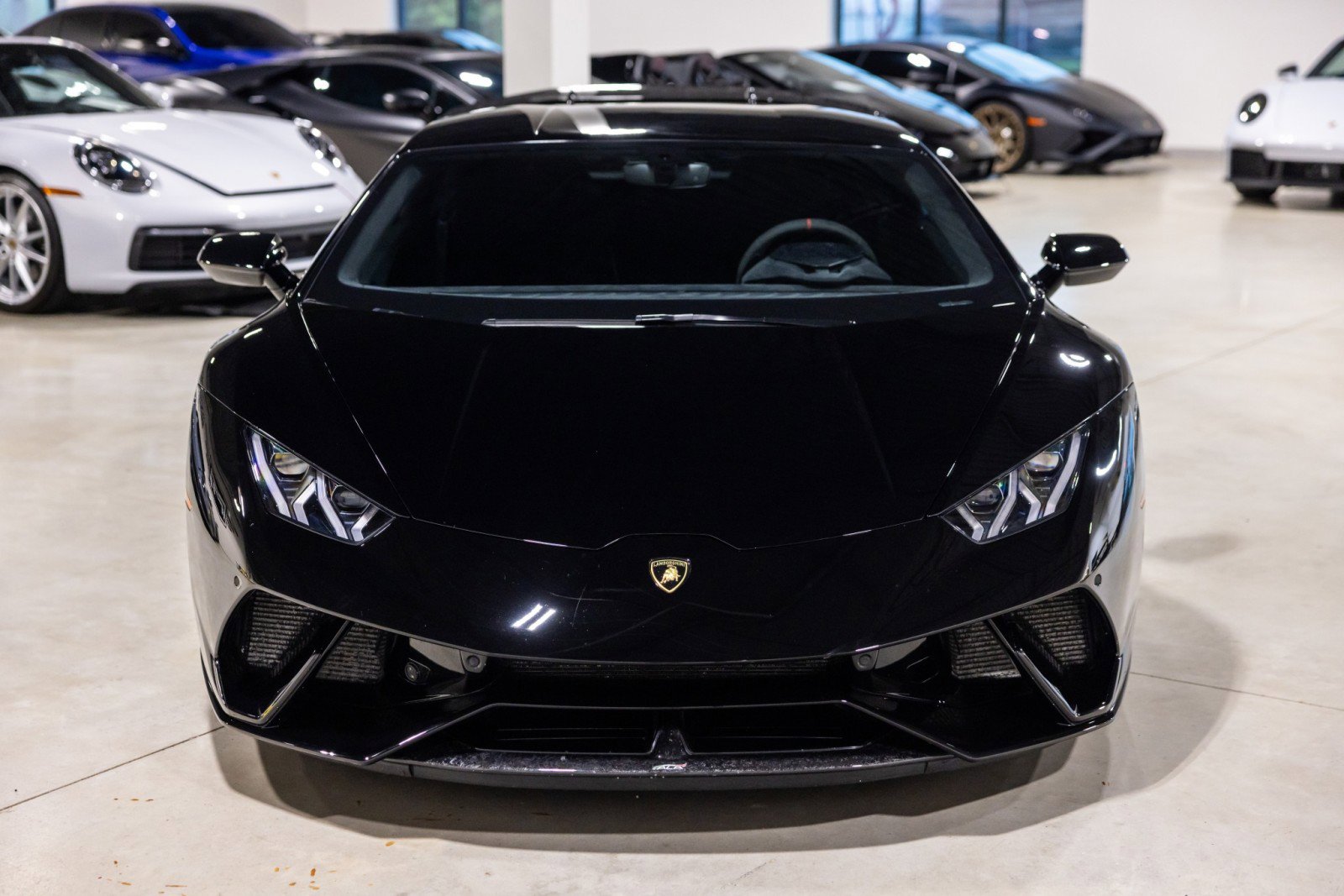 Used 2018 Lamborghini Huracan Performante image 11