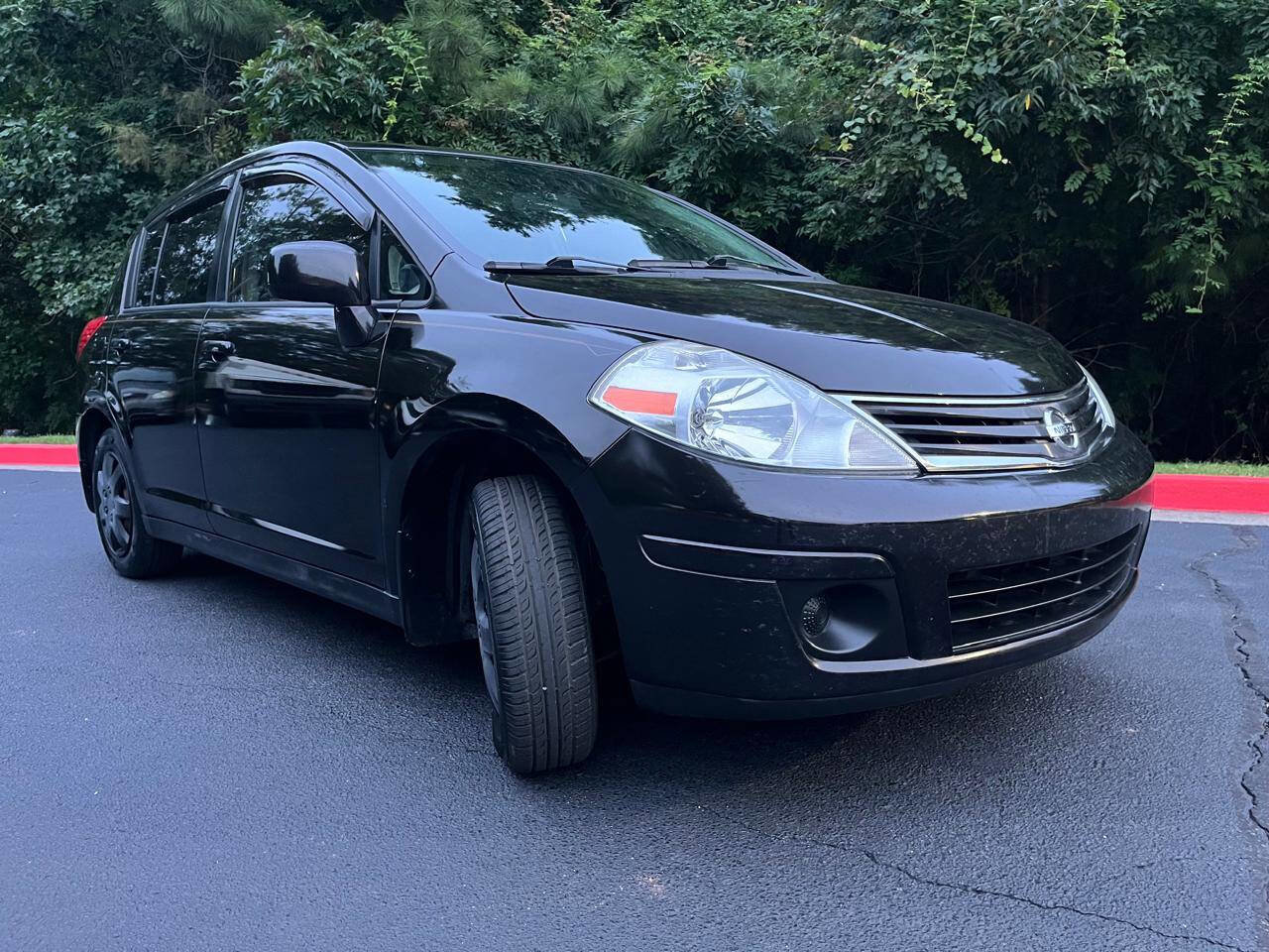 Used 2011 Nissan Versa 1.8 S w/ PWR Plus Pkg image 3