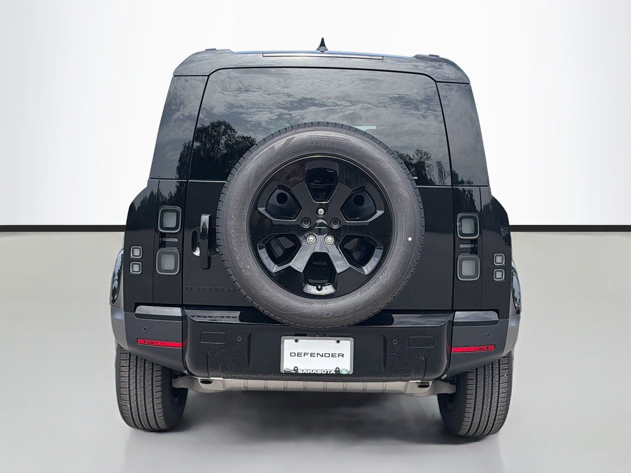 New 2026 Land Rover Defender 110 S AWD/4WD image 4