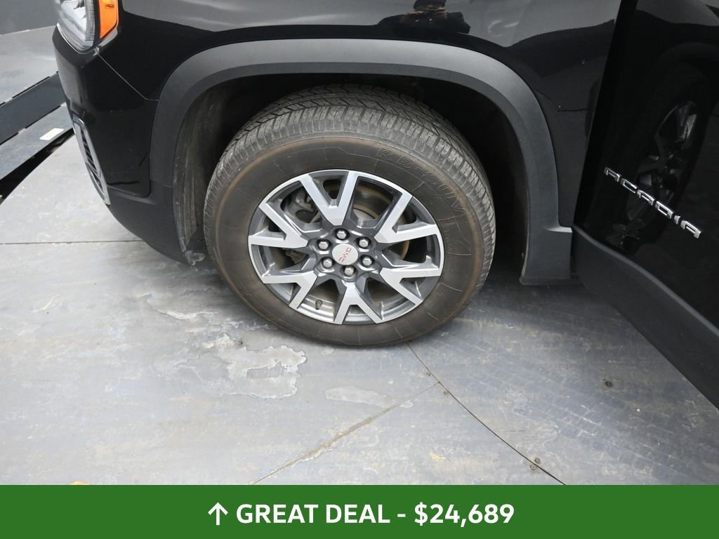 Used 2023 GMC Acadia SLT image 14
