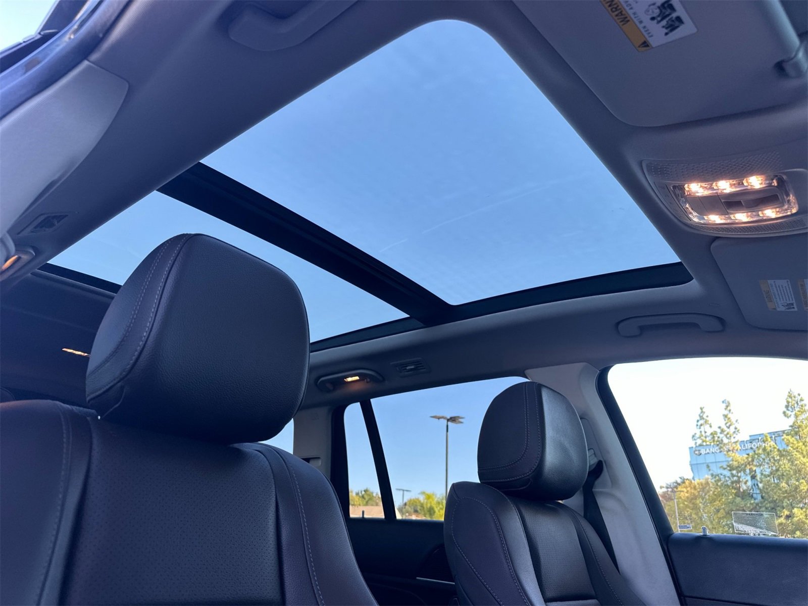 Certified 2023 Mercedes-Benz GLS 450 4MATIC image 19