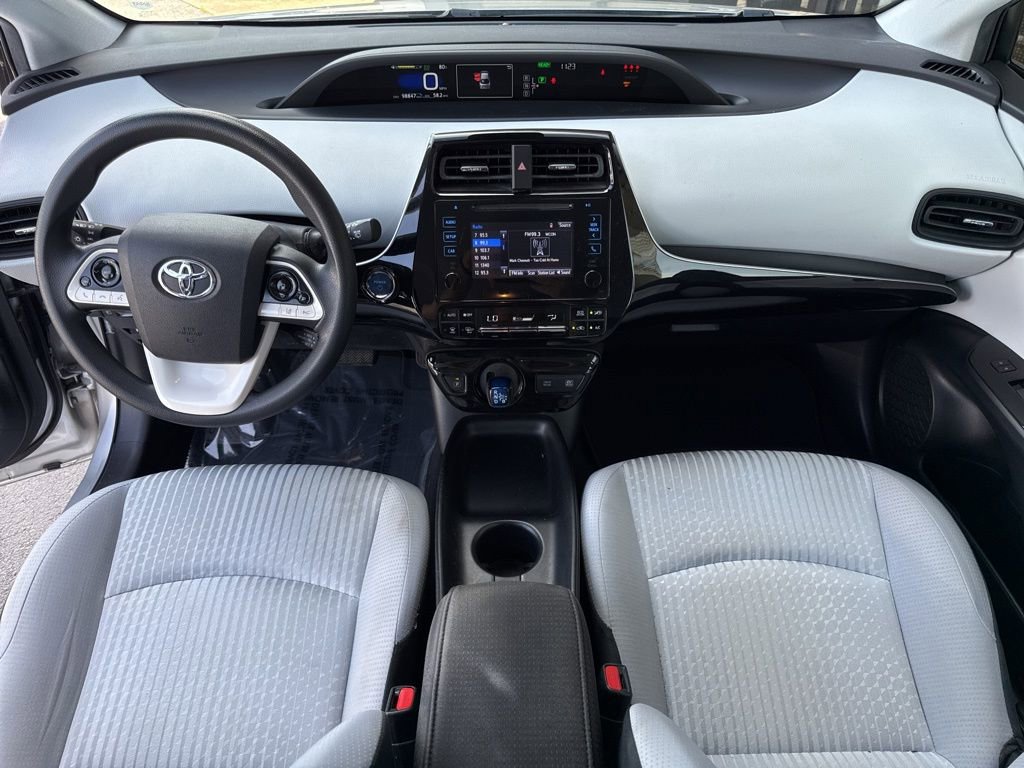 Used 2017 Toyota Prius Two image 18