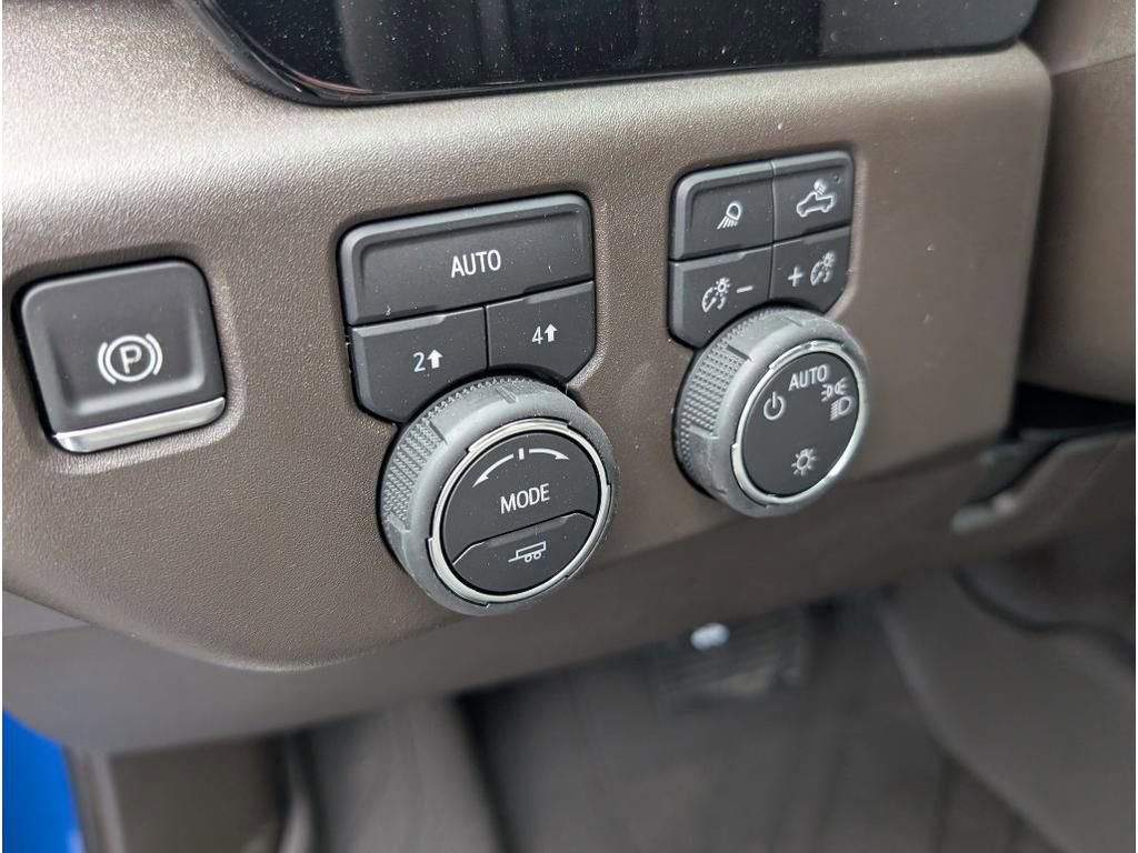 New 2026 Chevrolet Silverado 1500 LT w/ Safety Package image 18