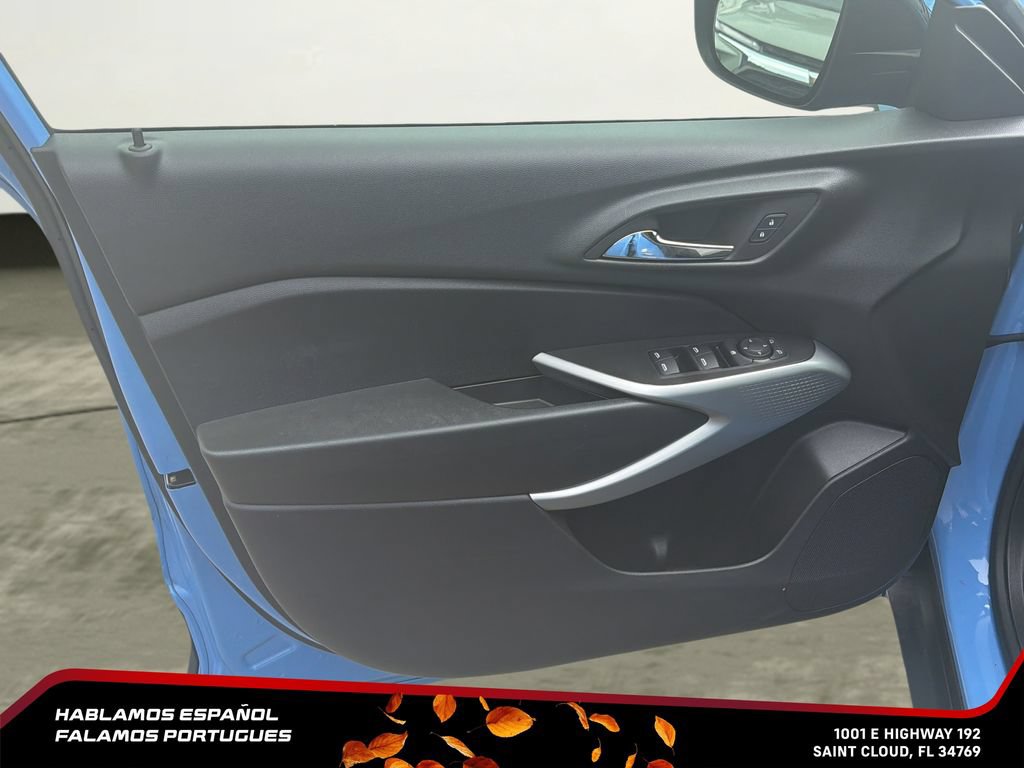 Certified 2024 Chevrolet Trax RS w/ Driver Confidence Package FWD image 12
