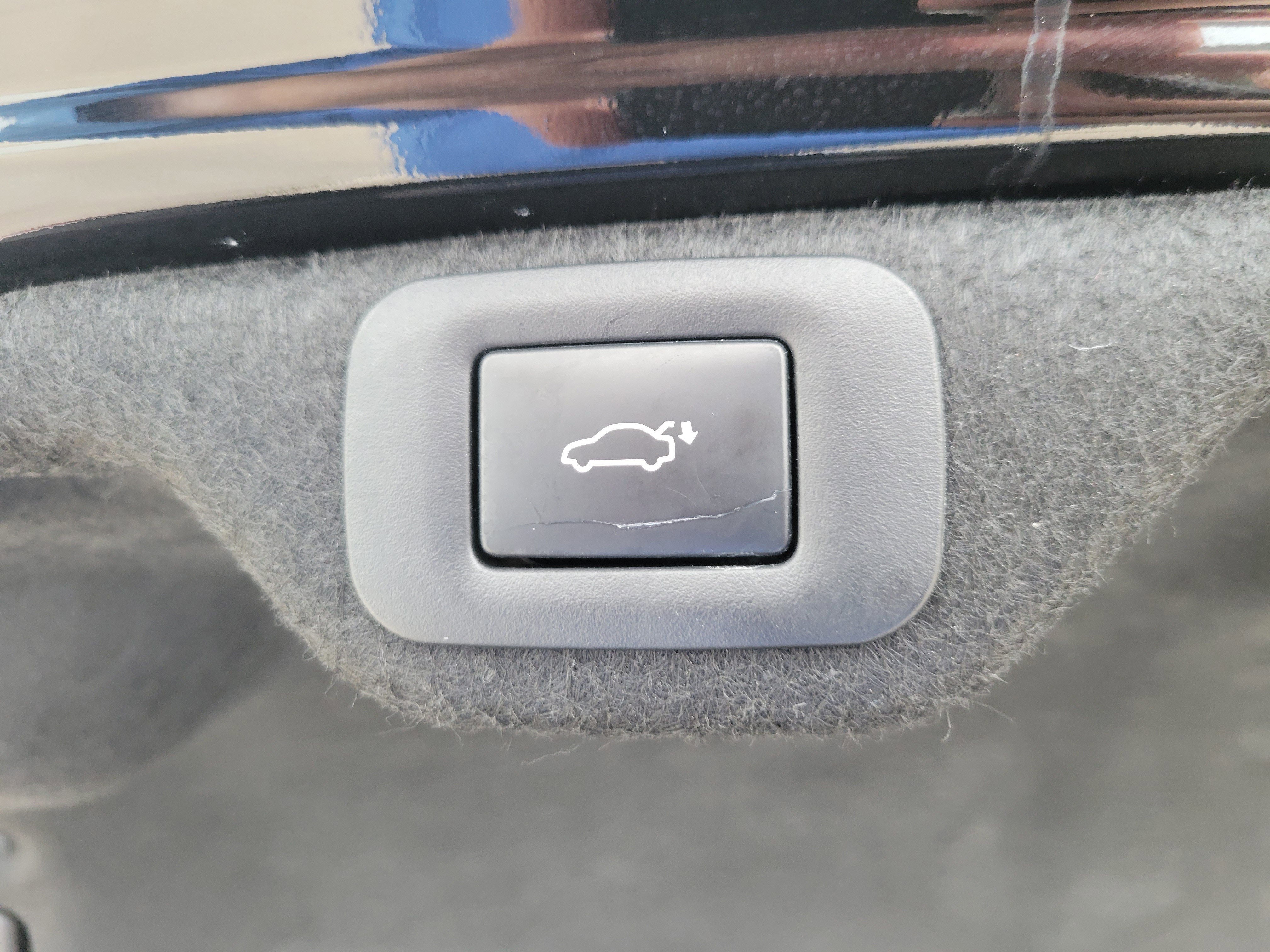 Used 2025 Lexus ES 300h 4DR FWD image 32