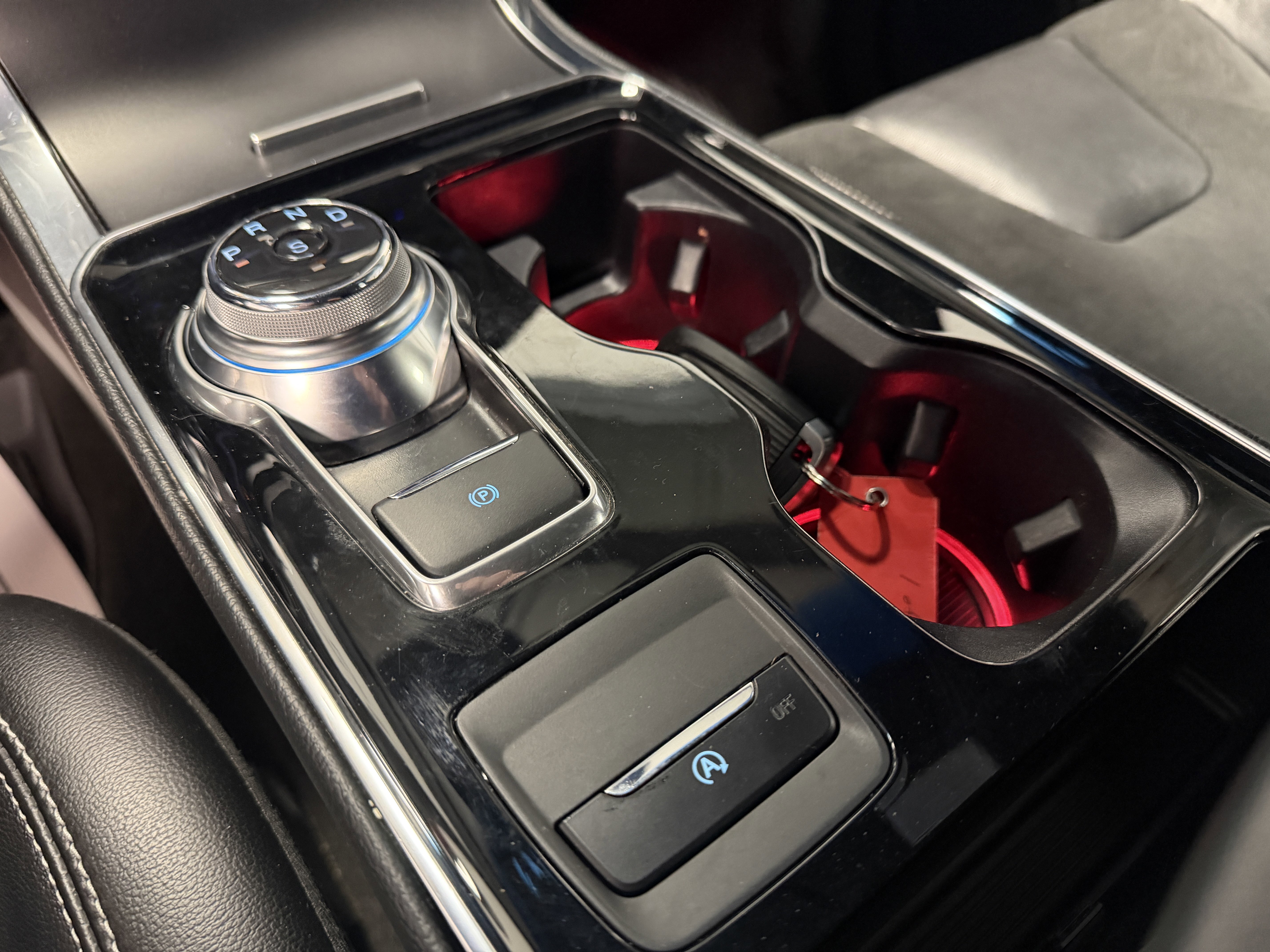 Used 2023 Ford Edge SEL w/ Convenience Package image 14