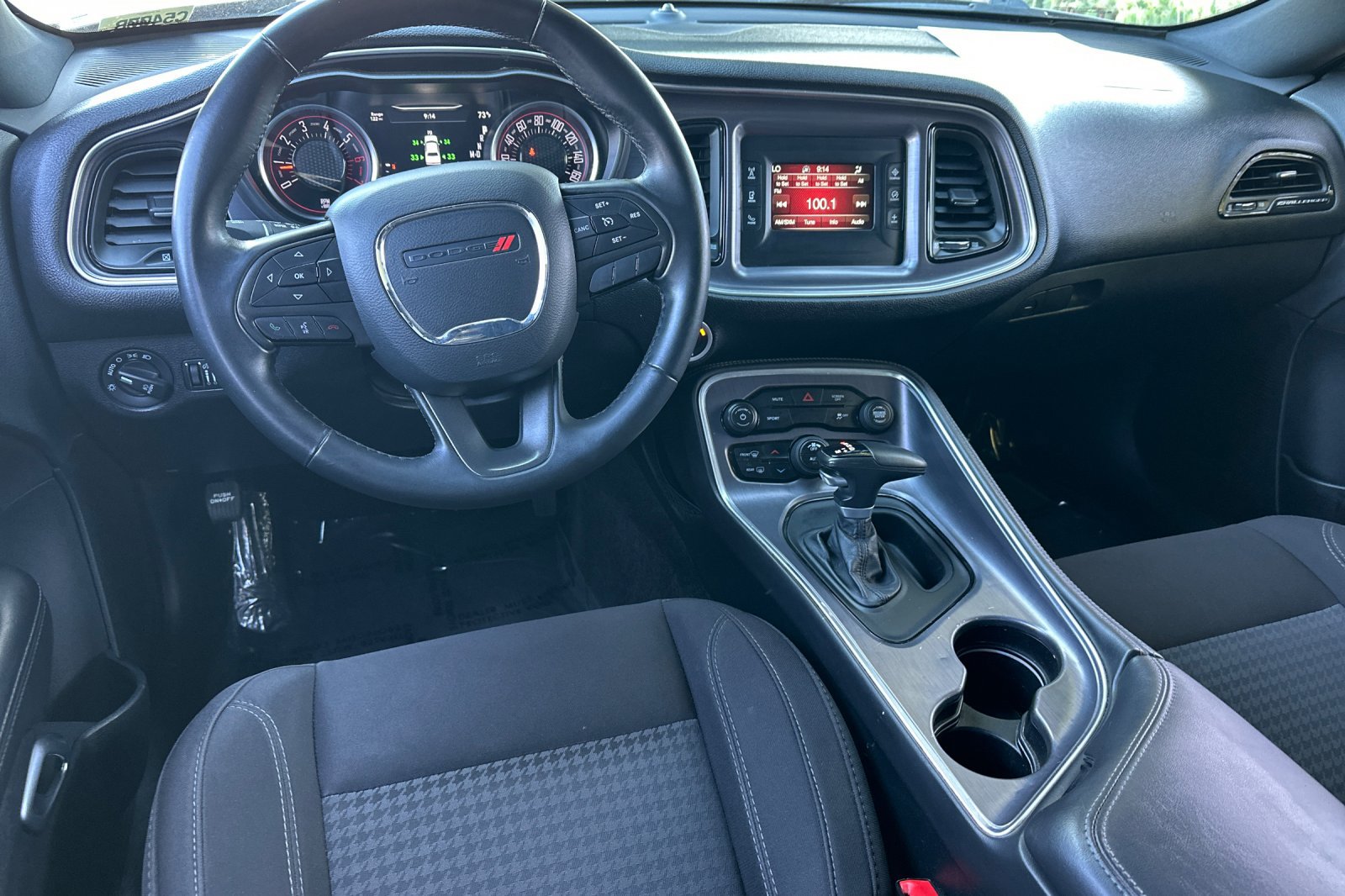 Used 2017 Dodge Challenger R/T RWD image 13