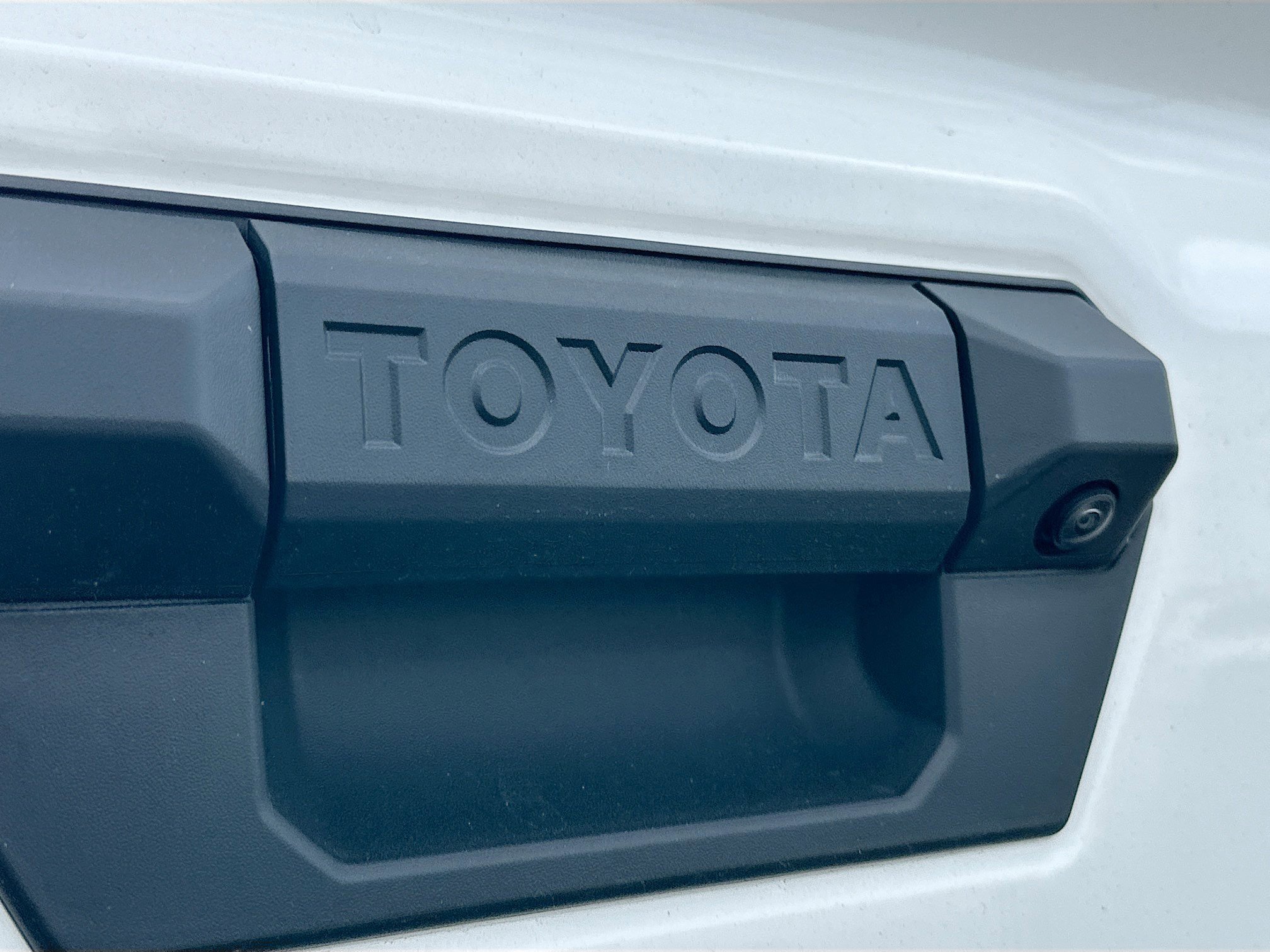 Certified 2025 Toyota Tacoma SR5 image 12
