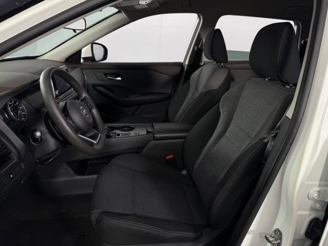 Used 2021 Nissan Rogue SV FWD image 15