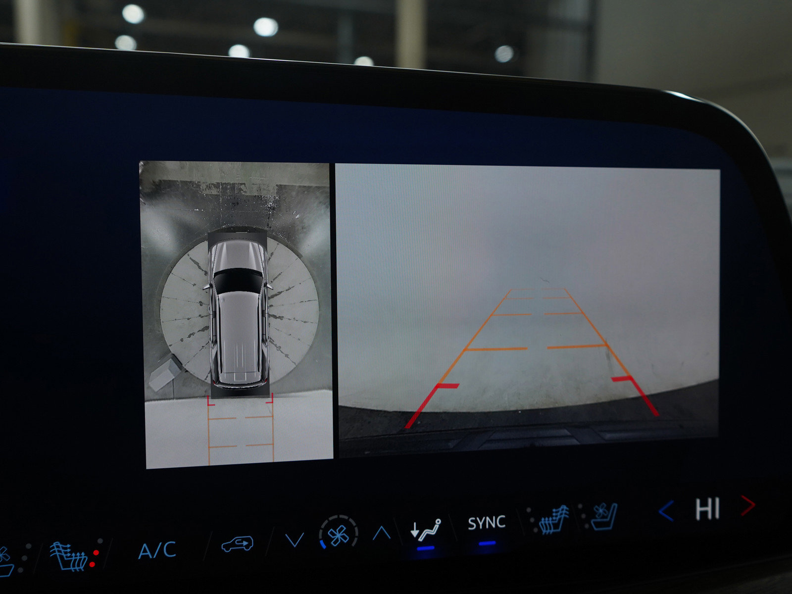 Used 2025 Chevrolet Tahoe High Country w/ Sun And Tow Package image 34