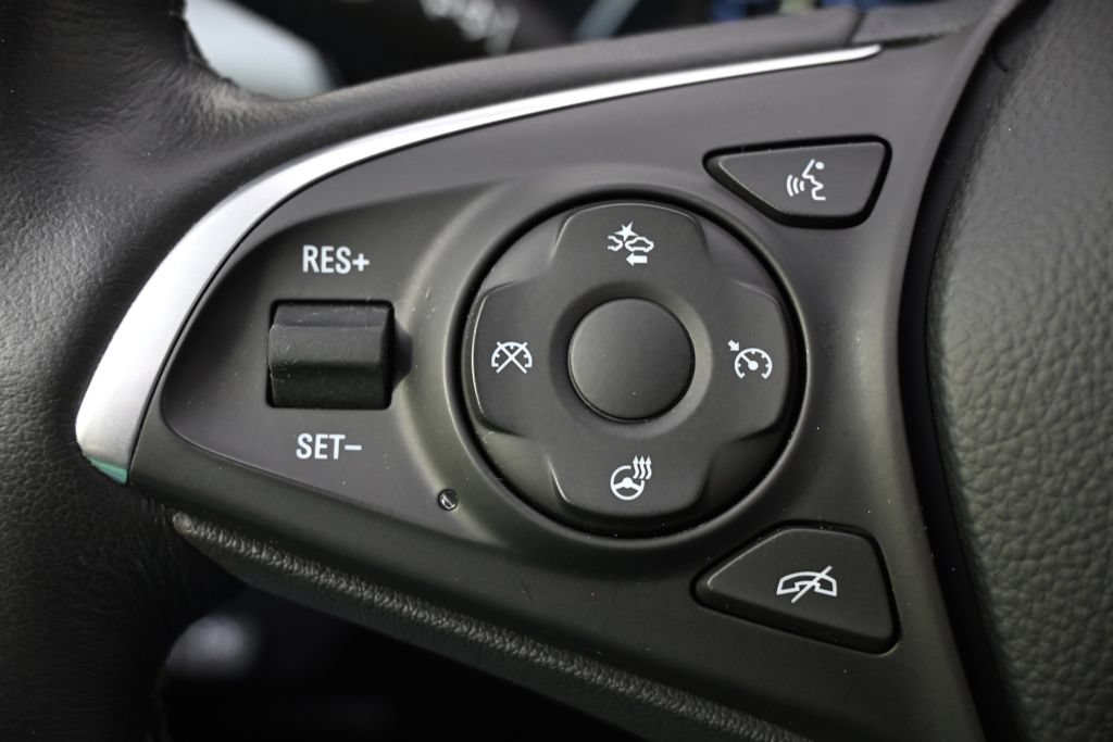 Used 2020 Buick Envision Premium w/ Driver Confidence Package AWD/4WD image 36