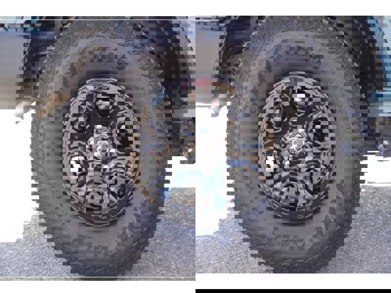 Used 2022 Ford Bronco Wildtrak image 11