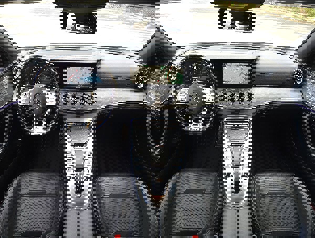 Used 2020 Mercedes-Benz AMG GT 53 w/ Driver Assistance Package image 10