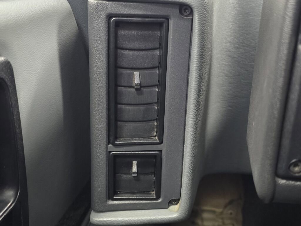 Used 1988 Pontiac Fiero GT image 75