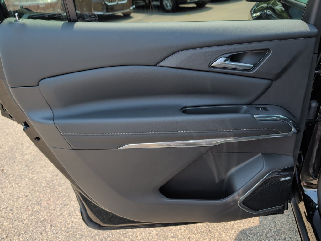 Used 2026 Chevrolet Traverse High Country w/ LPO, Floor Liner Package AWD/4WD image 30