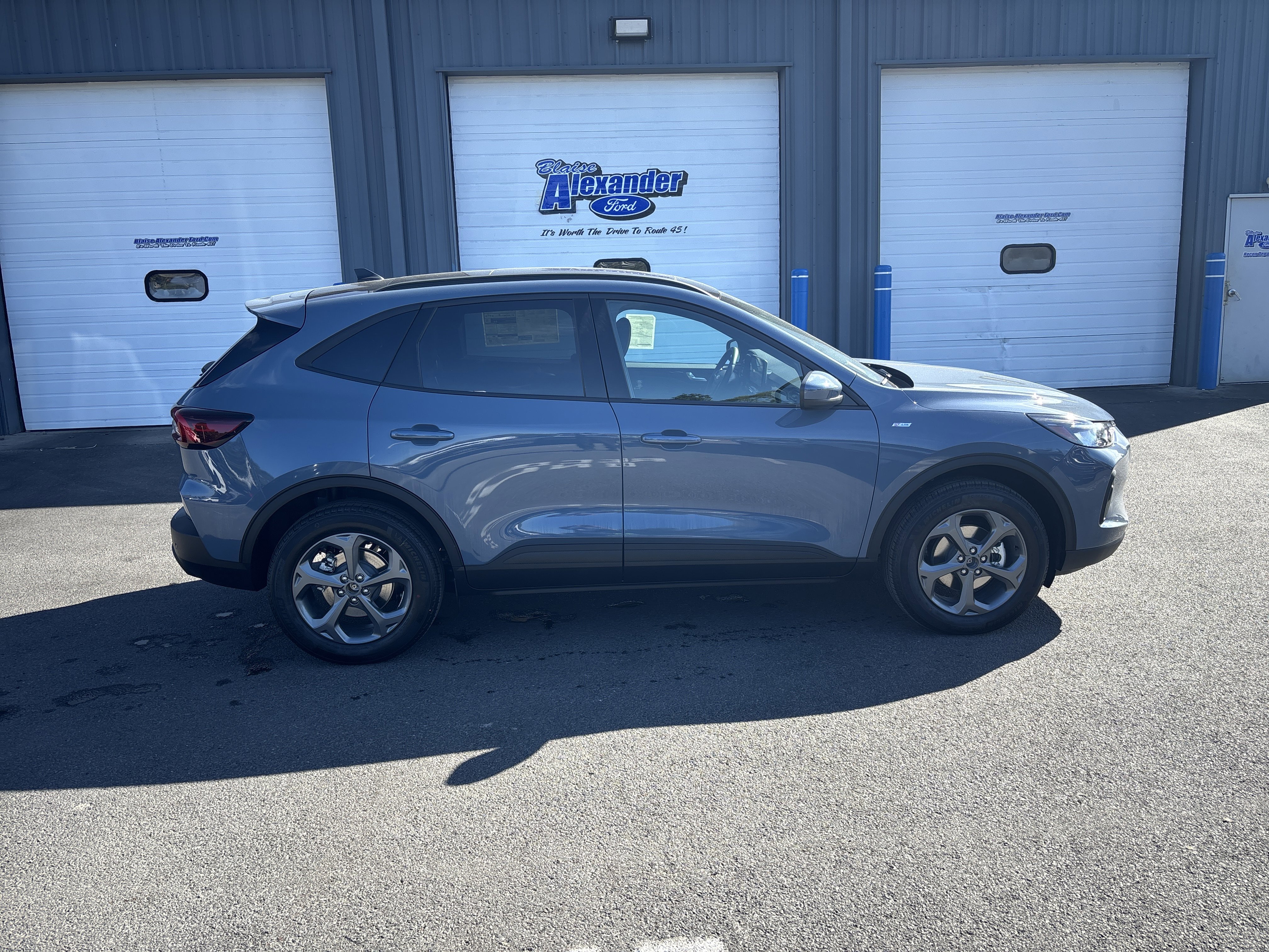 New 2026 Ford Escape ST-Line Select image 2
