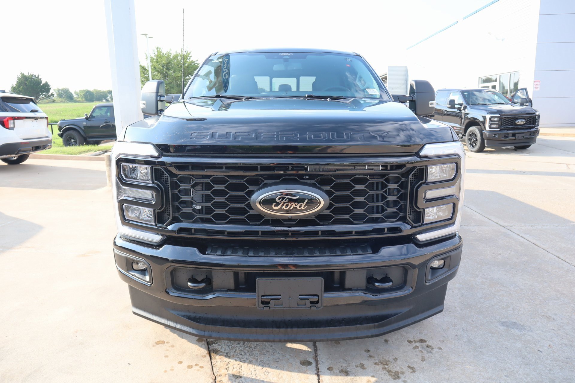 New 2026 Ford F250 XLT w/ XLT Premium Package image 11
