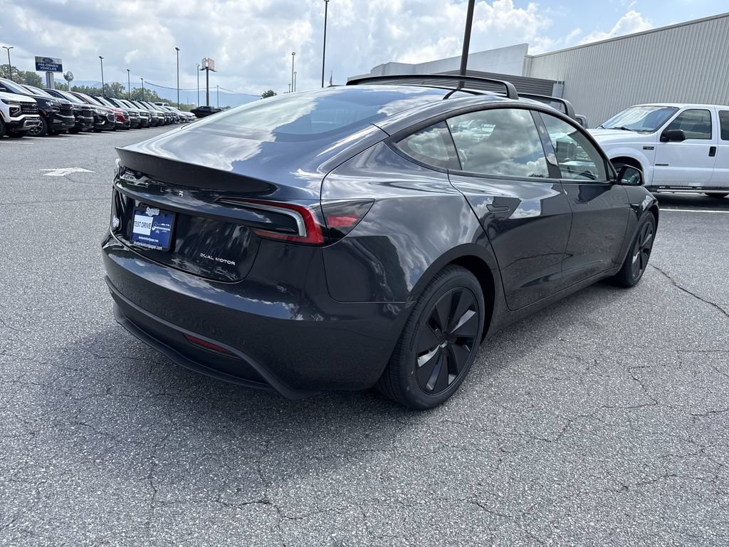 Used 2025 Tesla Model 3 Long Range AWD/4WD image 7