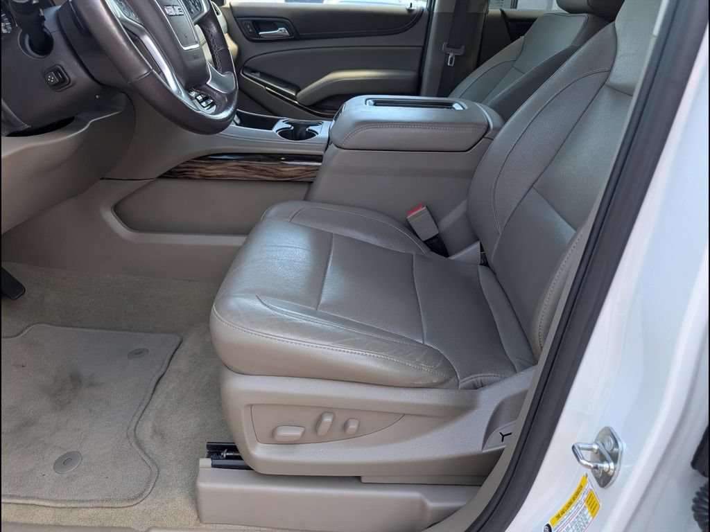 Used 2018 GMC Yukon SLT w/ Premium Edition AWD/4WD image 11