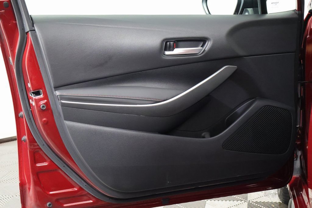 Used 2023 Toyota Corolla SE w/ SE Premium Package FWD image 12