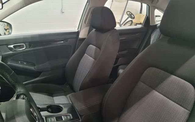Used 2023 Honda Civic EX image 16