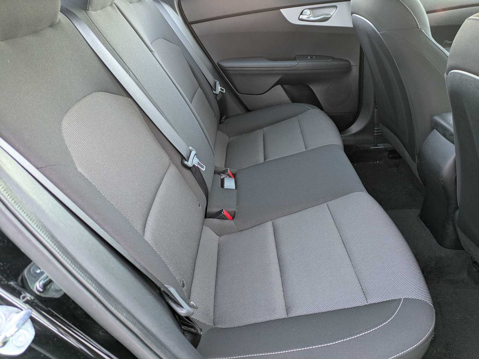 Used 2024 Kia Forte LXS image 18