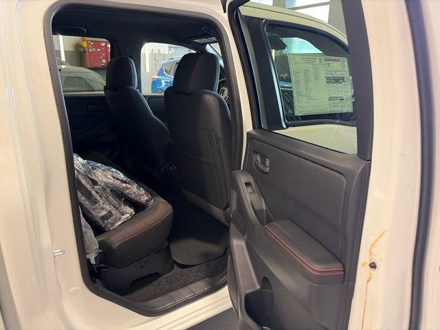 New 2026 Nissan Frontier PRO-4X w/ Pro-4x Convenience Package AWD/4WD image 15