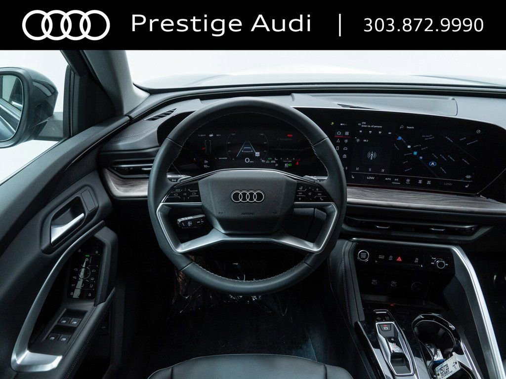 Used 2025 Audi Q5 Premium w/ Convenience Package image 13