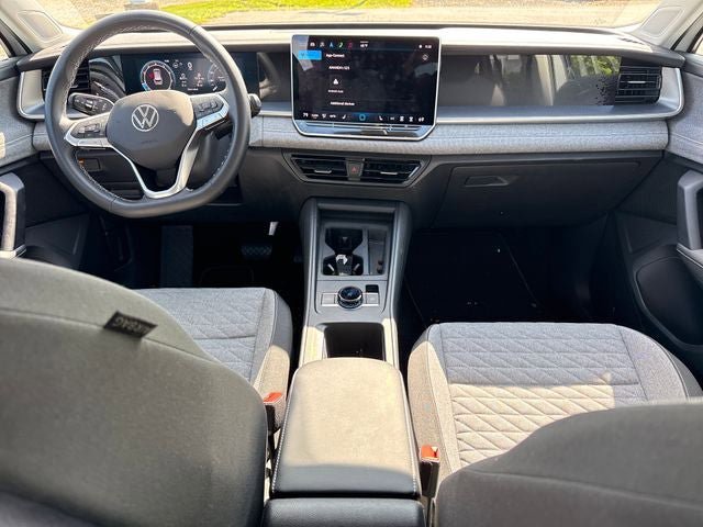 Used 2025 Volkswagen Tiguan S AWD/4WD image 18