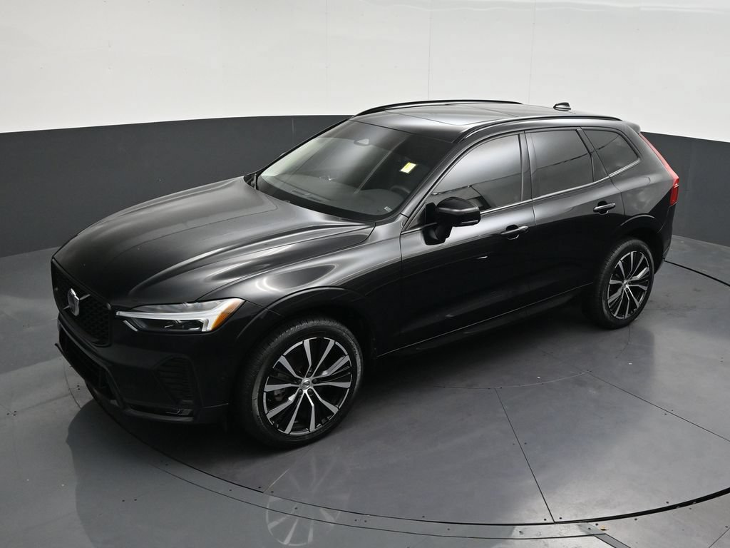 Certified 2024 Volvo XC60 B5 Plus AWD/4WD image 15