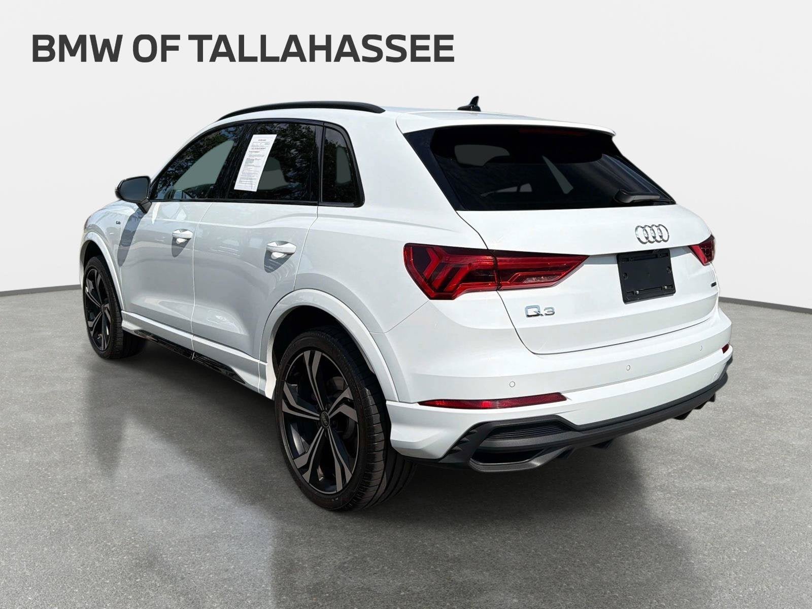 Used 2024 Audi Q3 2.0T Premium Plus w/ Premium Plus Package AWD/4WD image 8