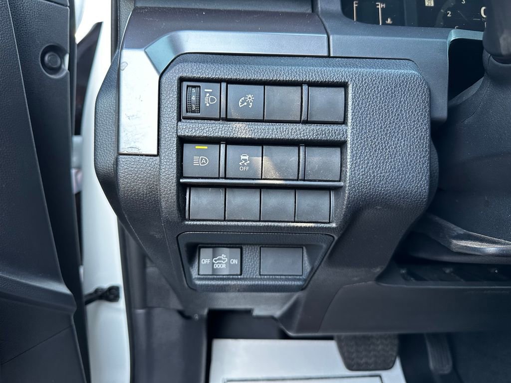 Used 2025 Toyota Tacoma SR5 image 54