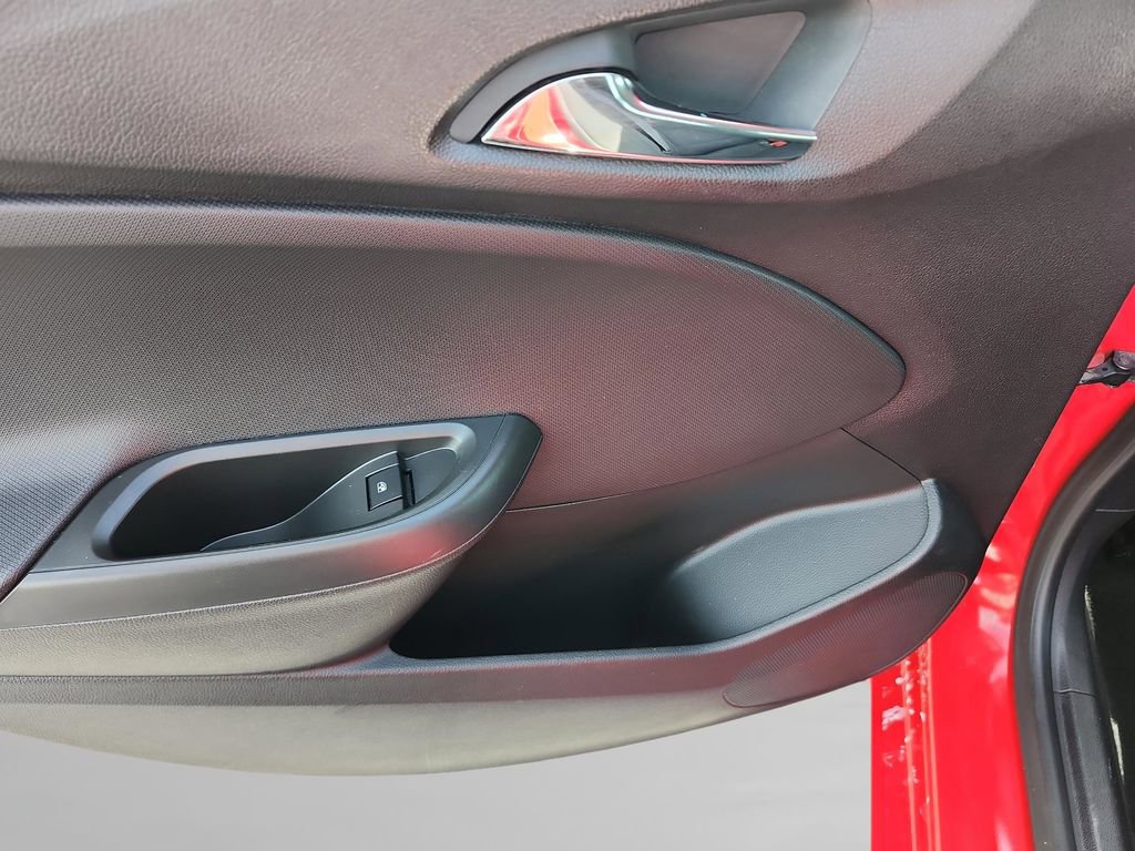 Used 2017 Chevrolet Cruze LS image 22