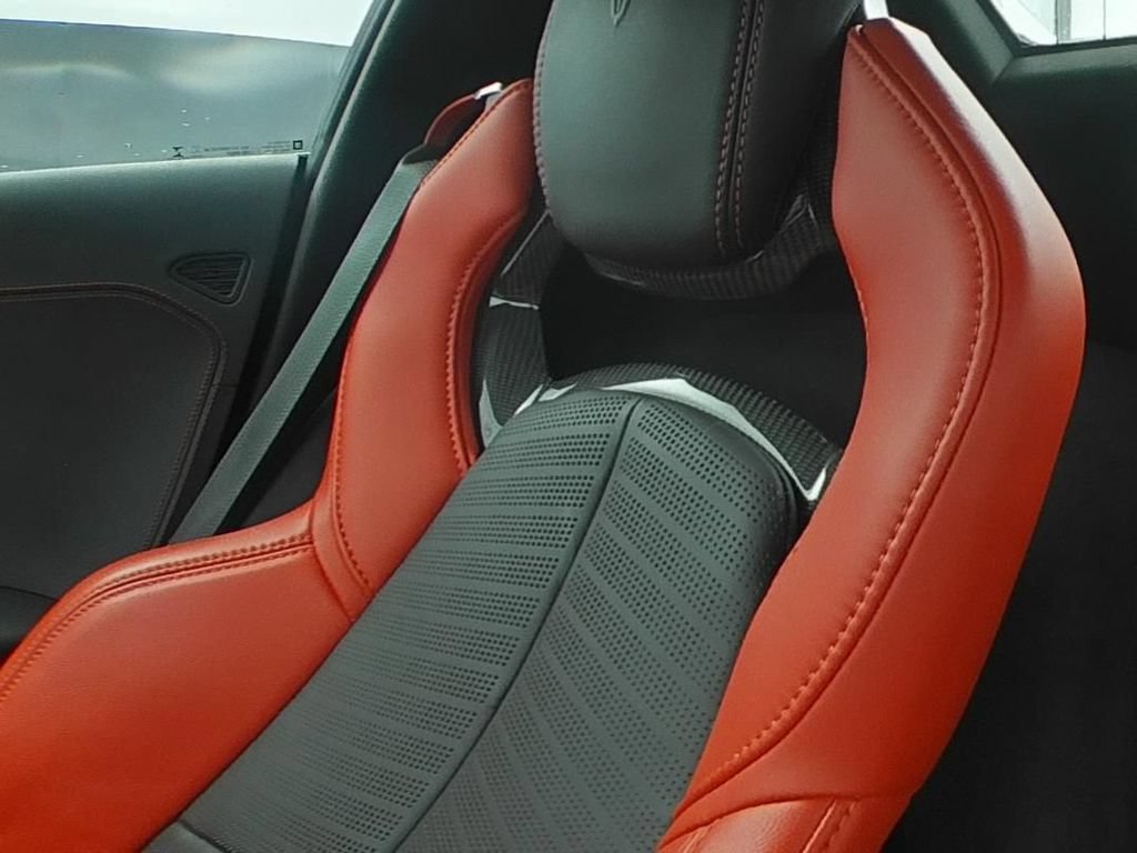 Used 2023 Chevrolet Corvette Stingray Preferred Conv w/ Chrome Exterior Badge Package RWD image 9